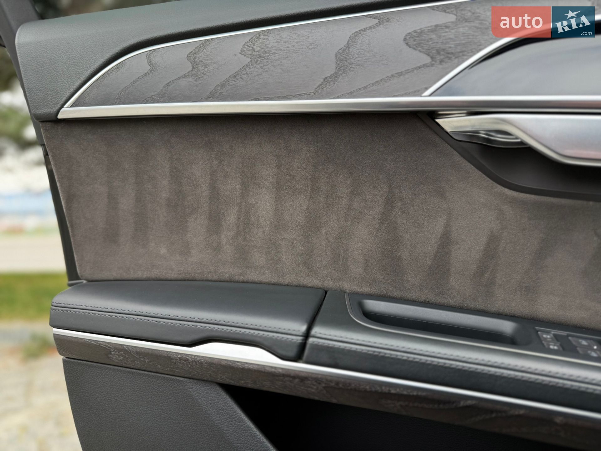 Audi A8 2021 VIN WAUZZZF85MN015100 фото оголошення 28 з 82