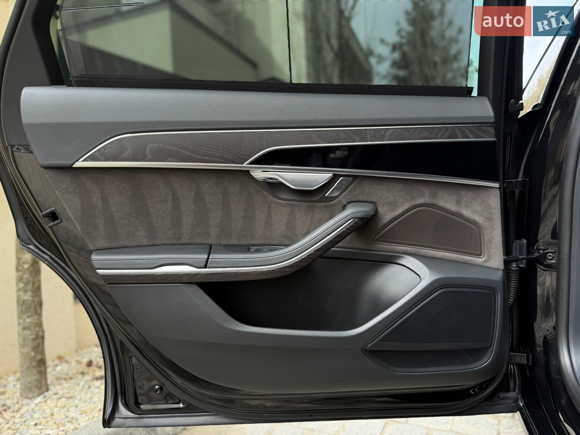 Audi A8 2021 VIN WAUZZZF85MN015100 фото оголошення 51 з 82
