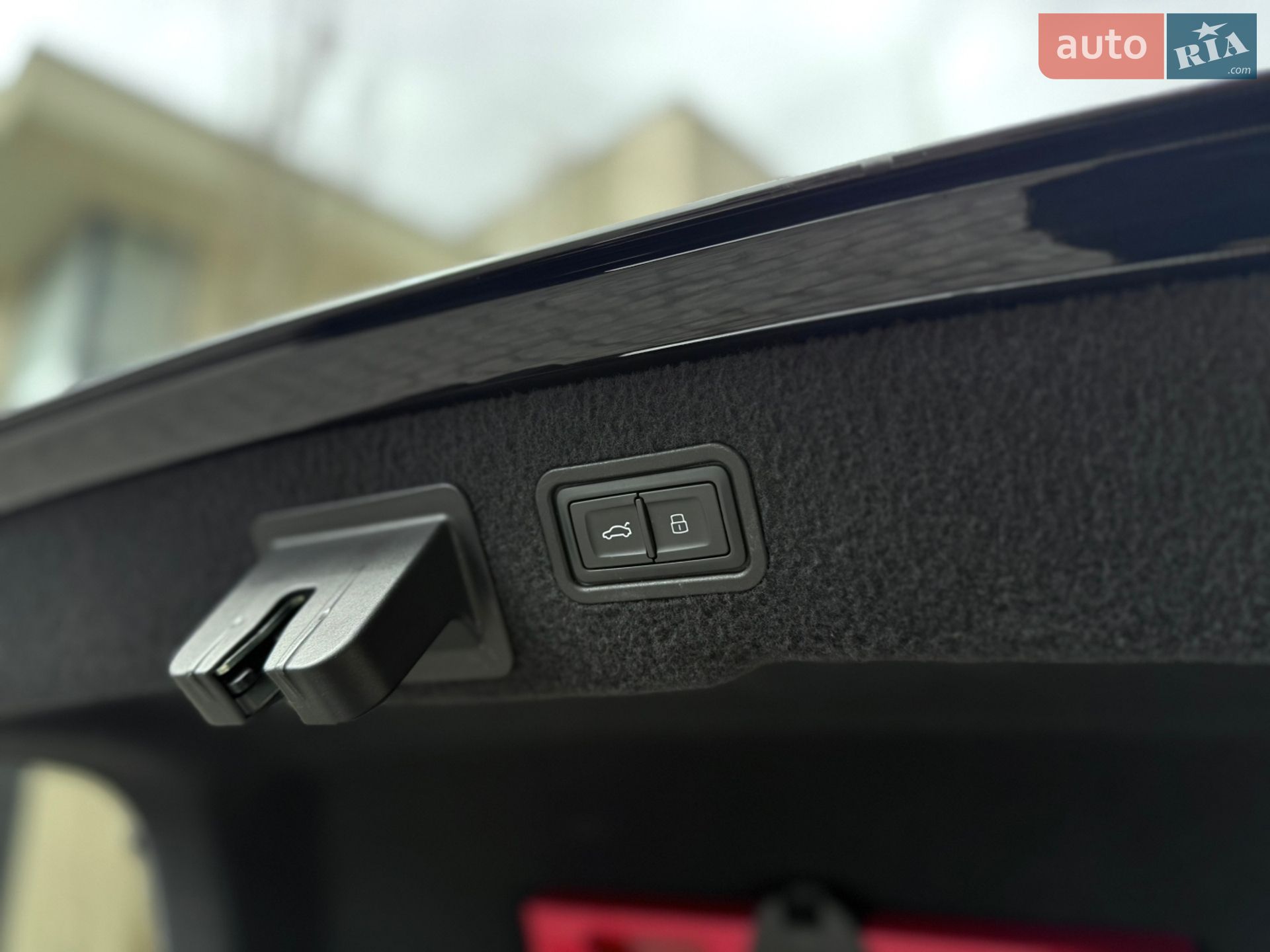 Audi A8 2021 VIN WAUZZZF85MN015100 фото оголошення 69 з 82