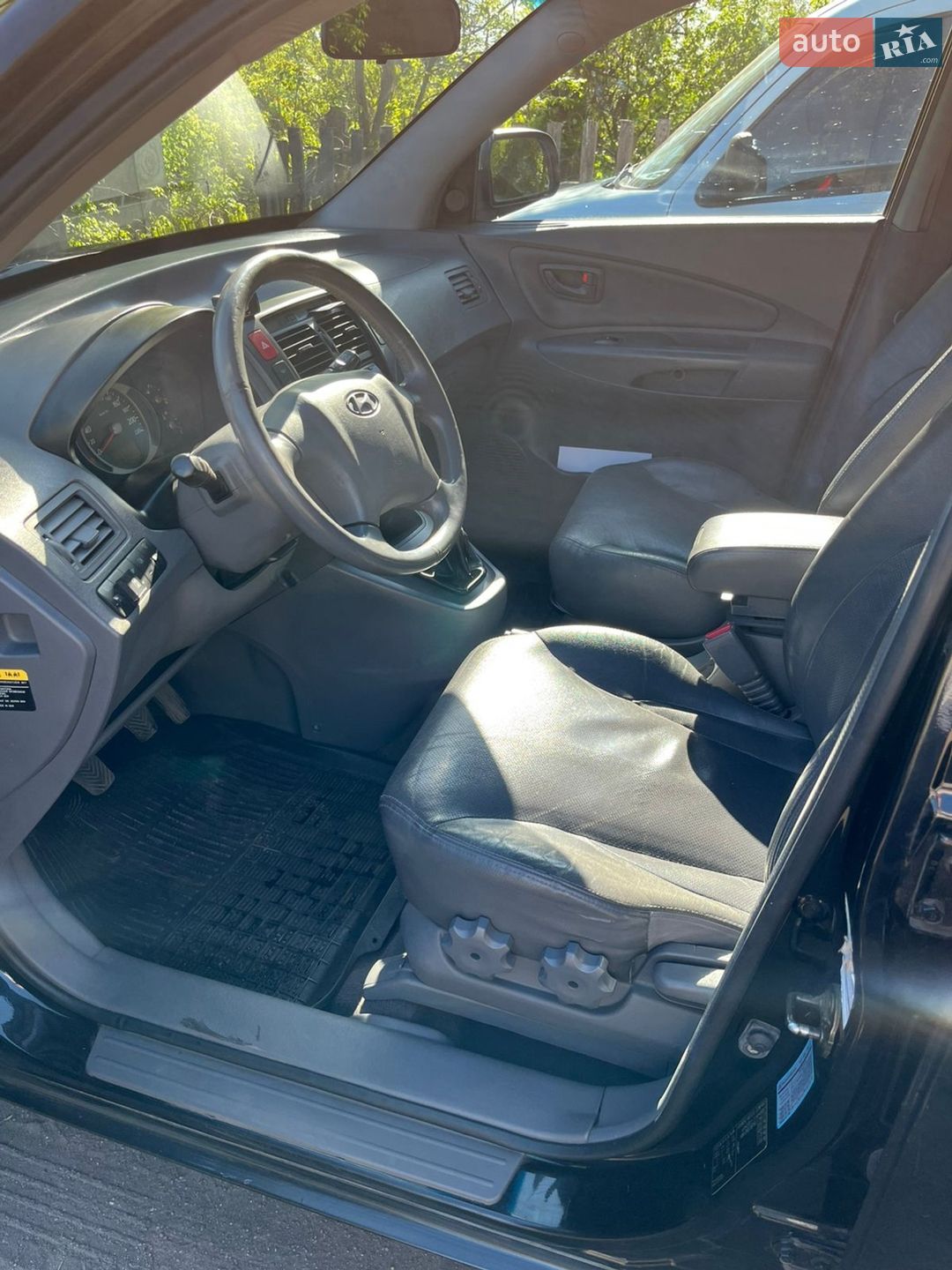 Hyundai Tucson 2005 VIN KMHJN81BP5U179610 фото оголошення 23 з 24