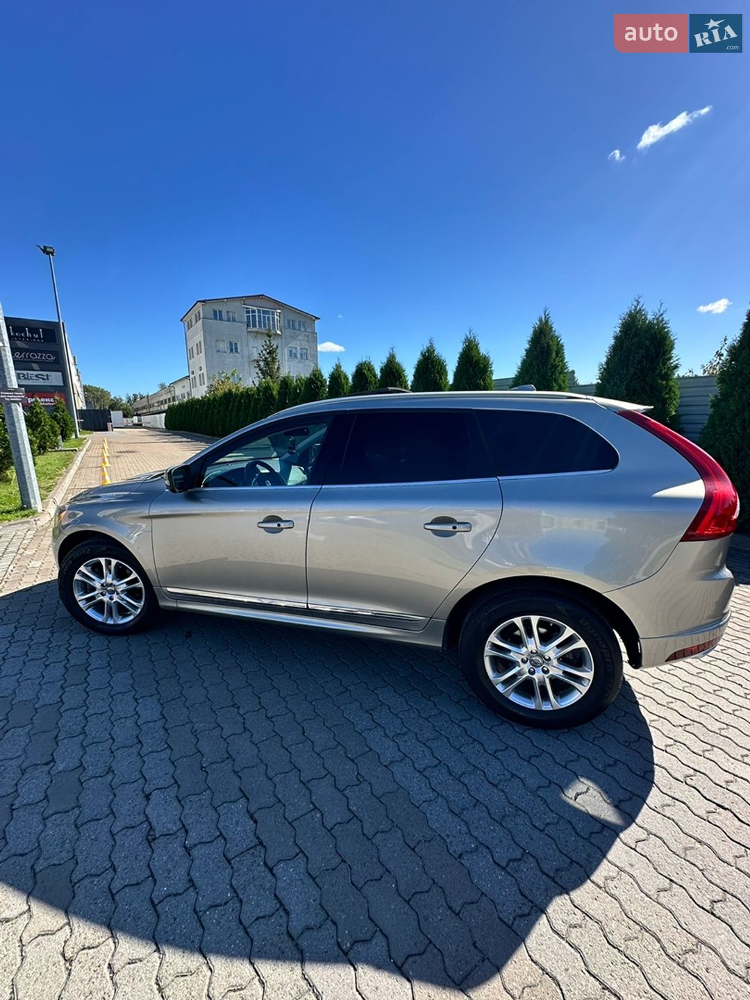 Volvo XC60 2014 VIN YV440MDCXF2620474 фото оголошення 3 з 21