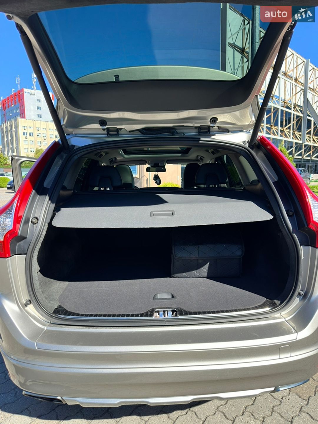 Volvo XC60 2014 VIN YV440MDCXF2620474 фото оголошення 15 з 21