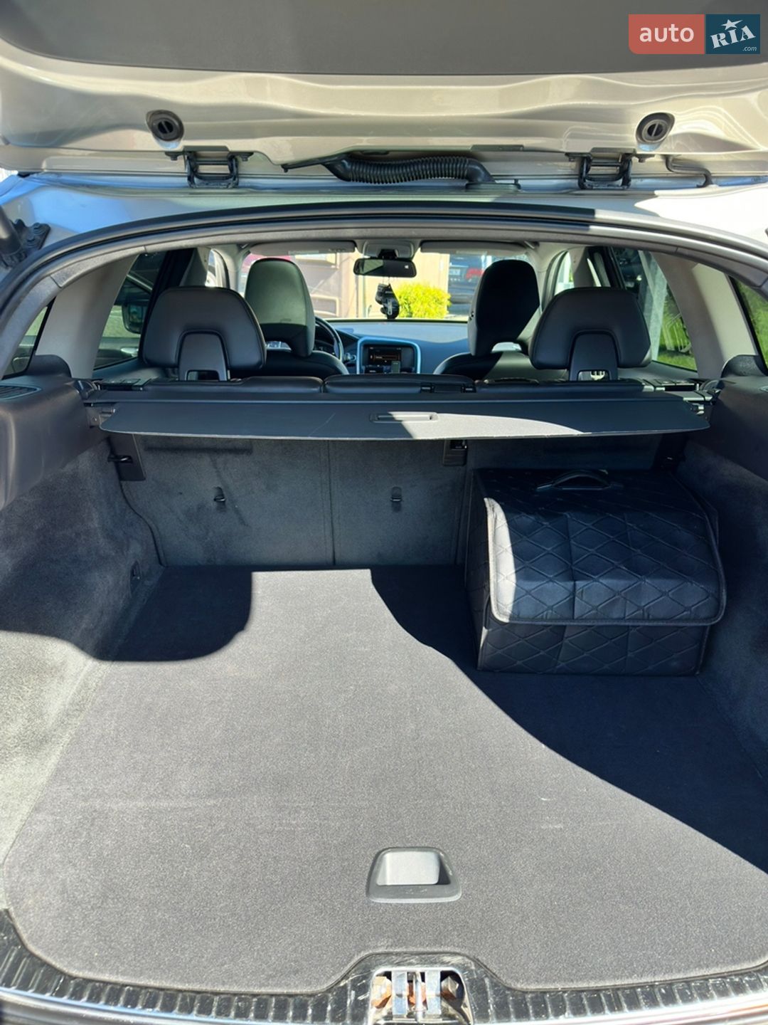 Volvo XC60 2014 VIN YV440MDCXF2620474 фото оголошення 16 з 21