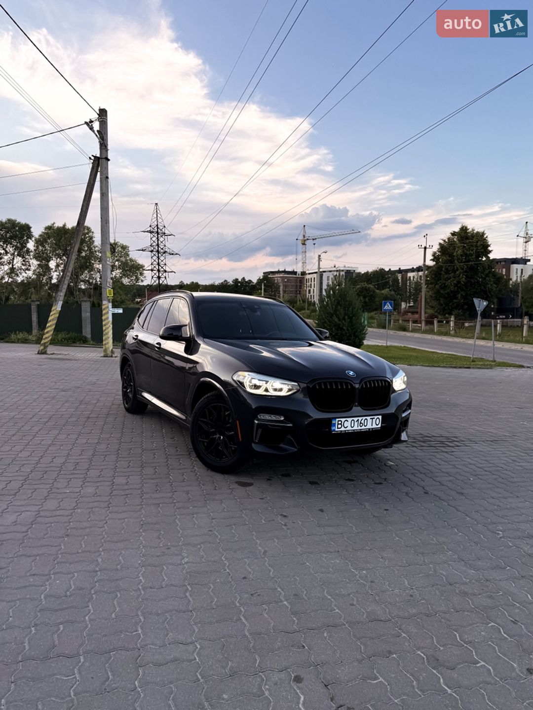 BMW X3 2019 VIN 5UXTS3C57K0Z08396 фото оголошення 3 з 43
