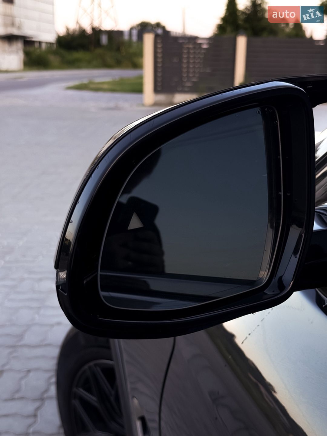 BMW X3 2019 VIN 5UXTS3C57K0Z08396 фото оголошення 17 з 43