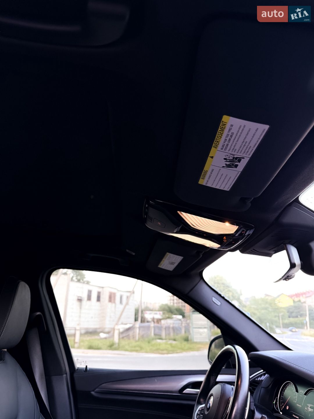 BMW X3 2019 VIN 5UXTS3C57K0Z08396 фото оголошення 21 з 43