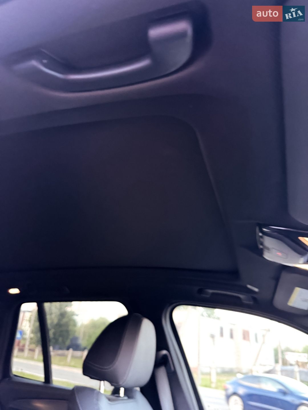 BMW X3 2019 VIN 5UXTS3C57K0Z08396 фото оголошення 22 з 43