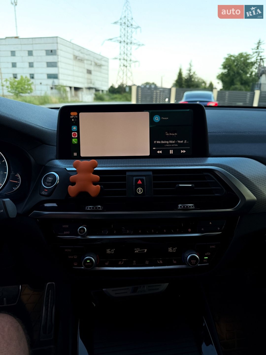 BMW X3 2019 VIN 5UXTS3C57K0Z08396 фото оголошення 28 з 43