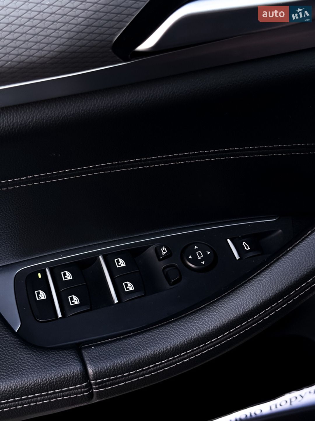 BMW X3 2019 VIN 5UXTS3C57K0Z08396 фото оголошення 38 з 43