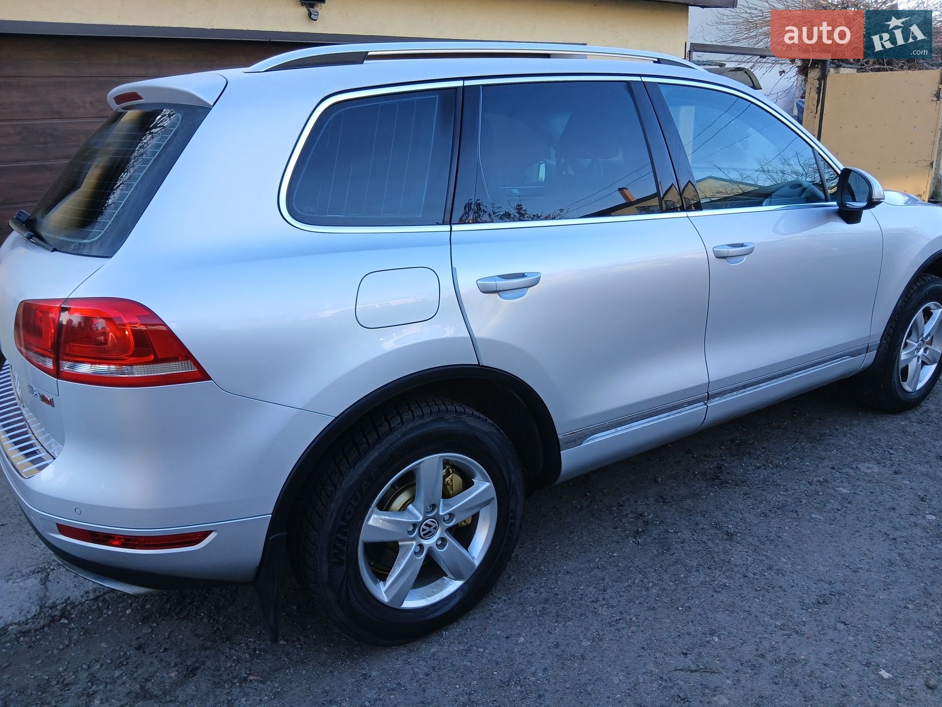 Volkswagen Touareg 2012 VIN WVGZZZ7PZCD002040 фото оголошення 22 з 32