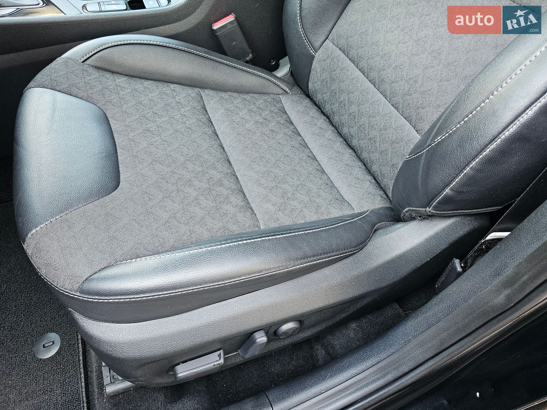 Kia Niro 2022 VIN KNDCD3LD9N5532374 фото оголошення 21 з 33