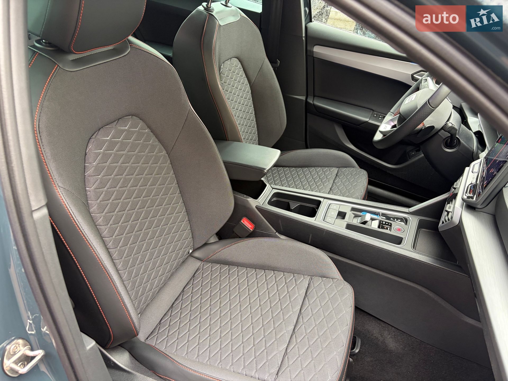 SEAT Leon Sportstourer 2025 VIN VSSZZZKL5SR090817 фото оголошення 9 з 17