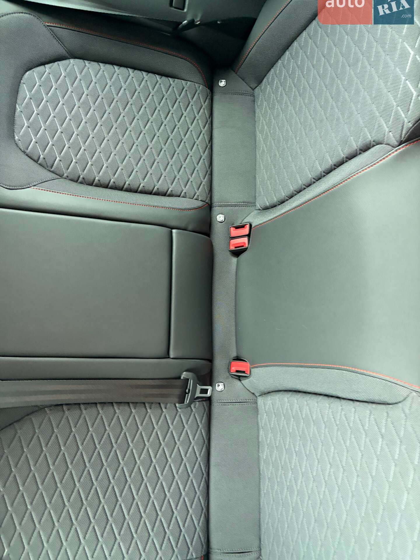 SEAT Leon Sportstourer 2025 VIN VSSZZZKL5SR090817 фото оголошення 10 з 17