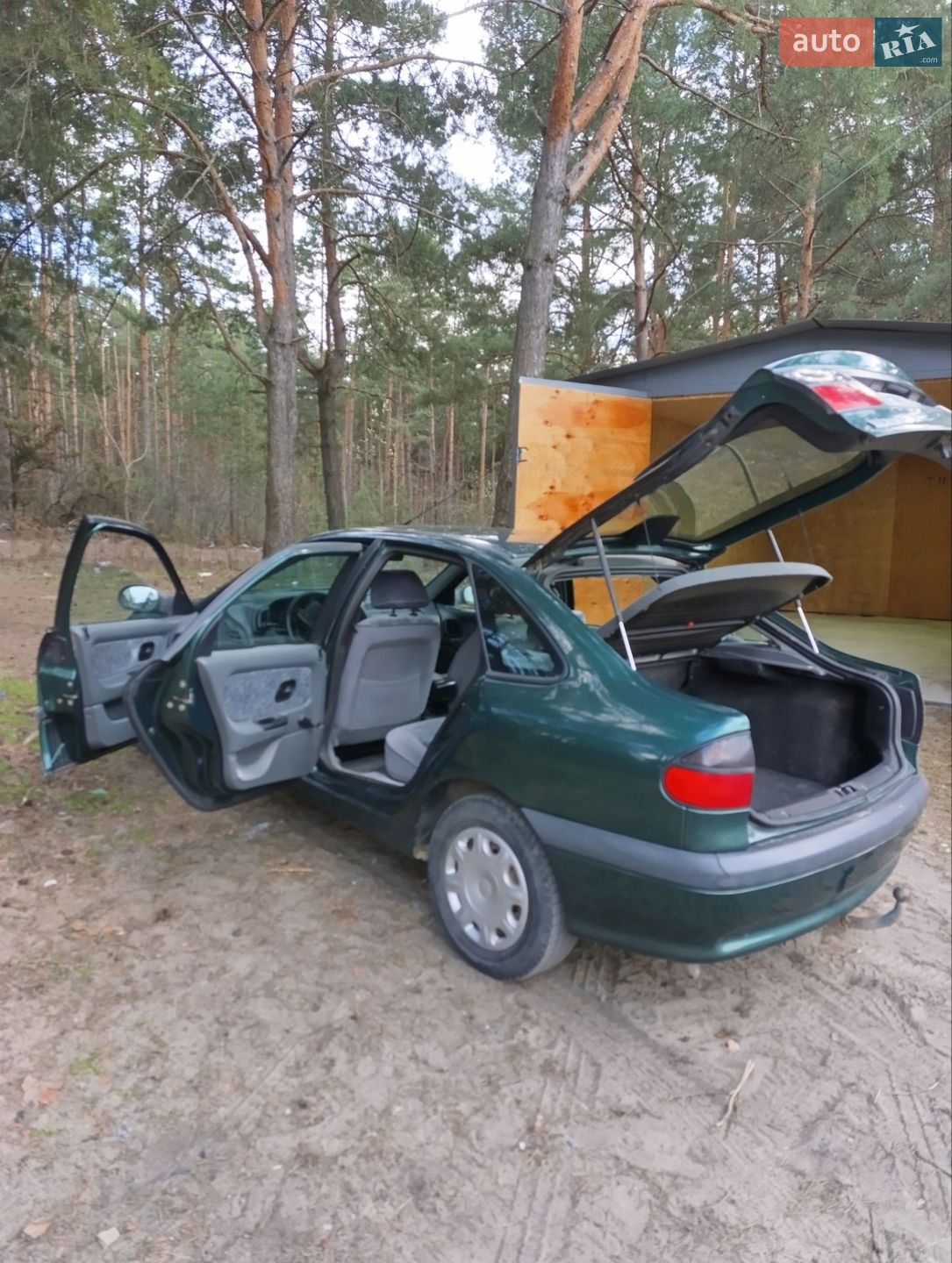 Renault Laguna 1997 VIN VF1L4830500669099 фото оголошення 2 з 9