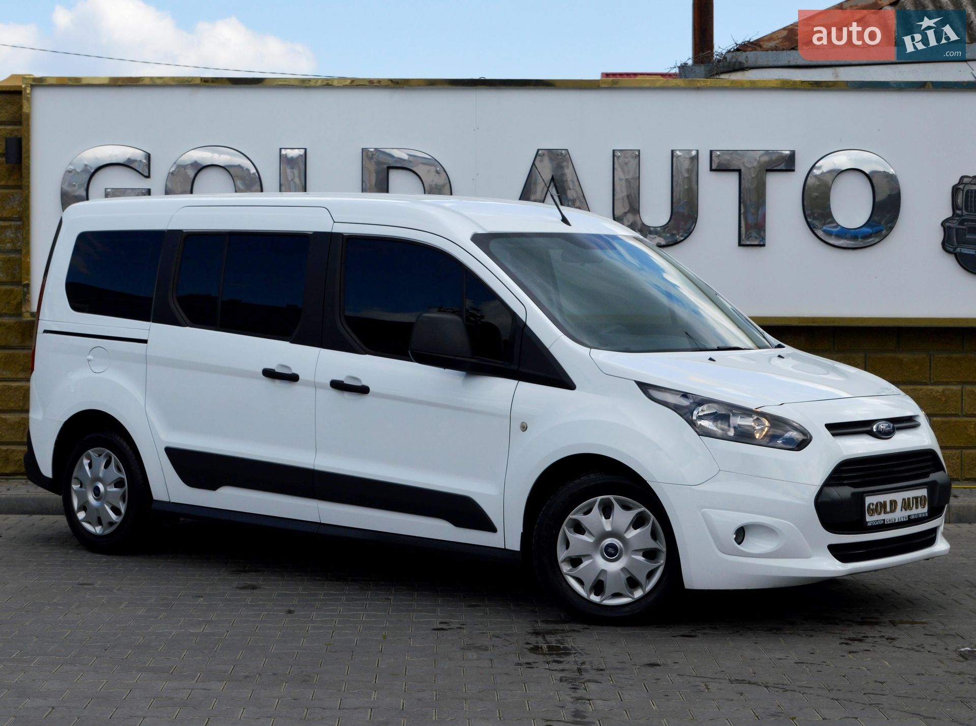 Ford Tourneo Connect 2017 VIN WF0UXXWPGUHU29542 фото оголошення 2 з 38