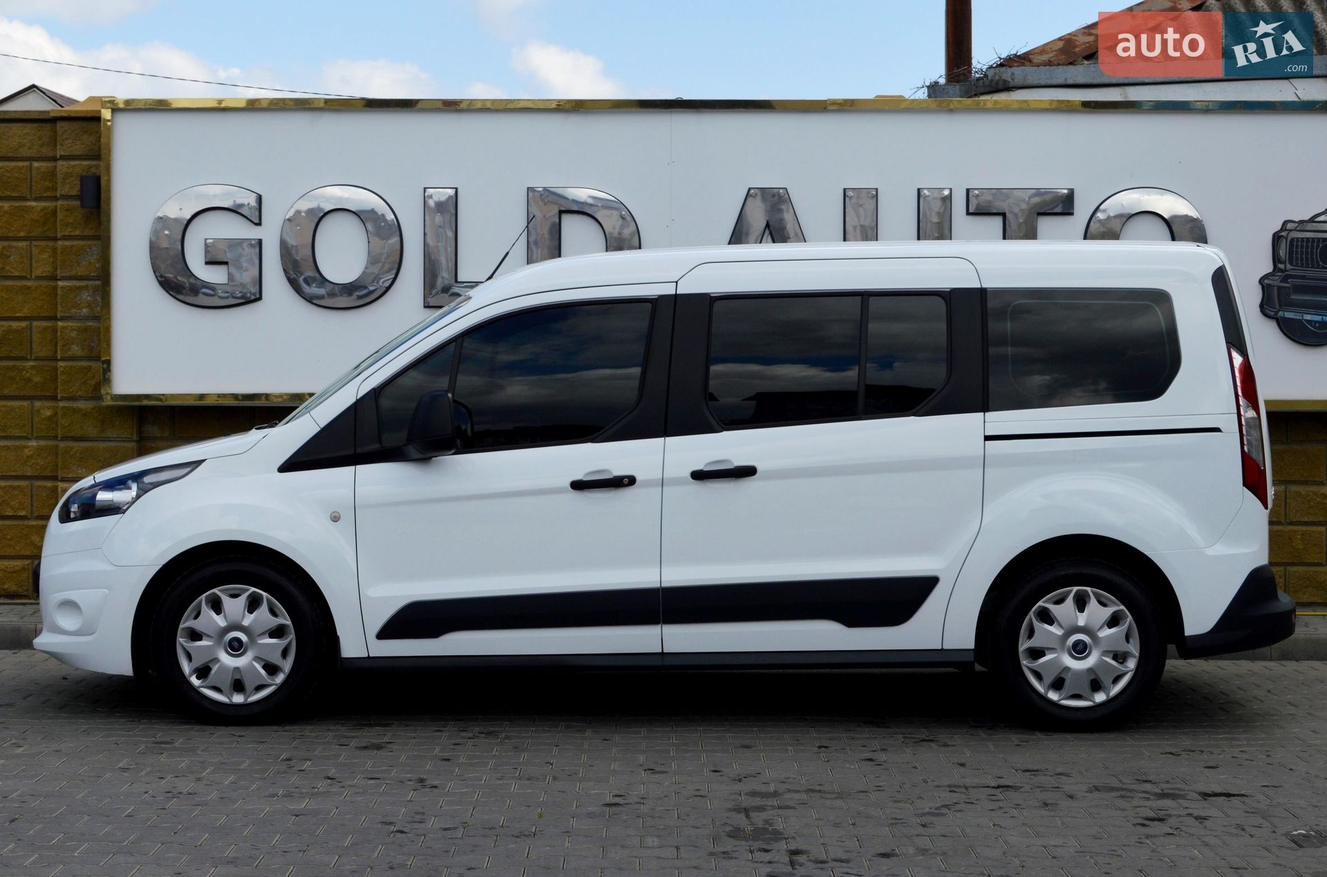 Ford Tourneo Connect 2017 VIN WF0UXXWPGUHU29542 фото оголошення 6 з 38