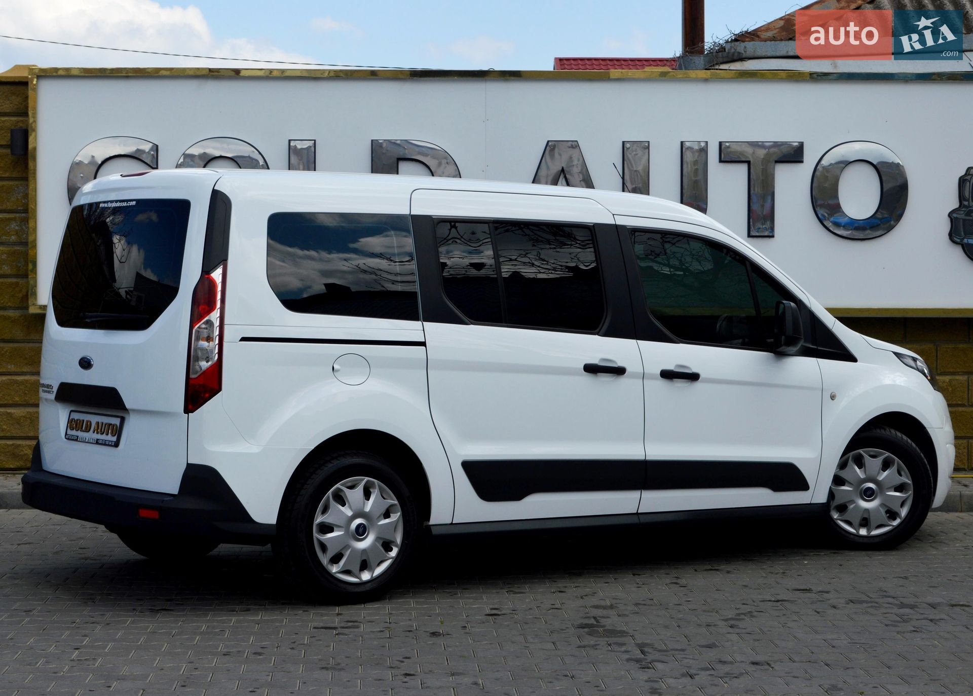 Ford Tourneo Connect 2017 VIN WF0UXXWPGUHU29542 фото оголошення 12 з 38