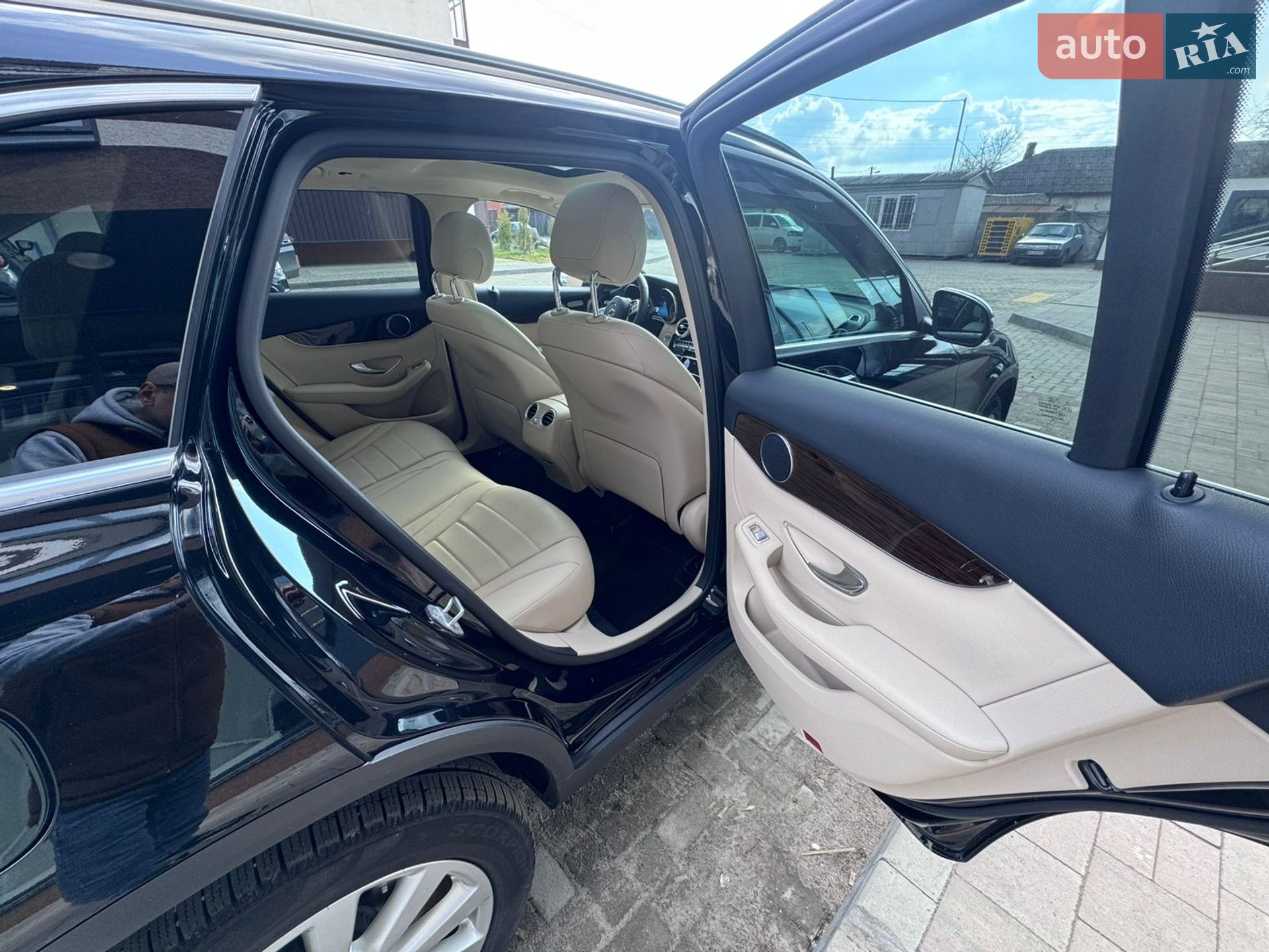 Mercedes-Benz GLC-Class 2020 VIN W1N0G8EBXMF900193 фото оголошення 10 з 20