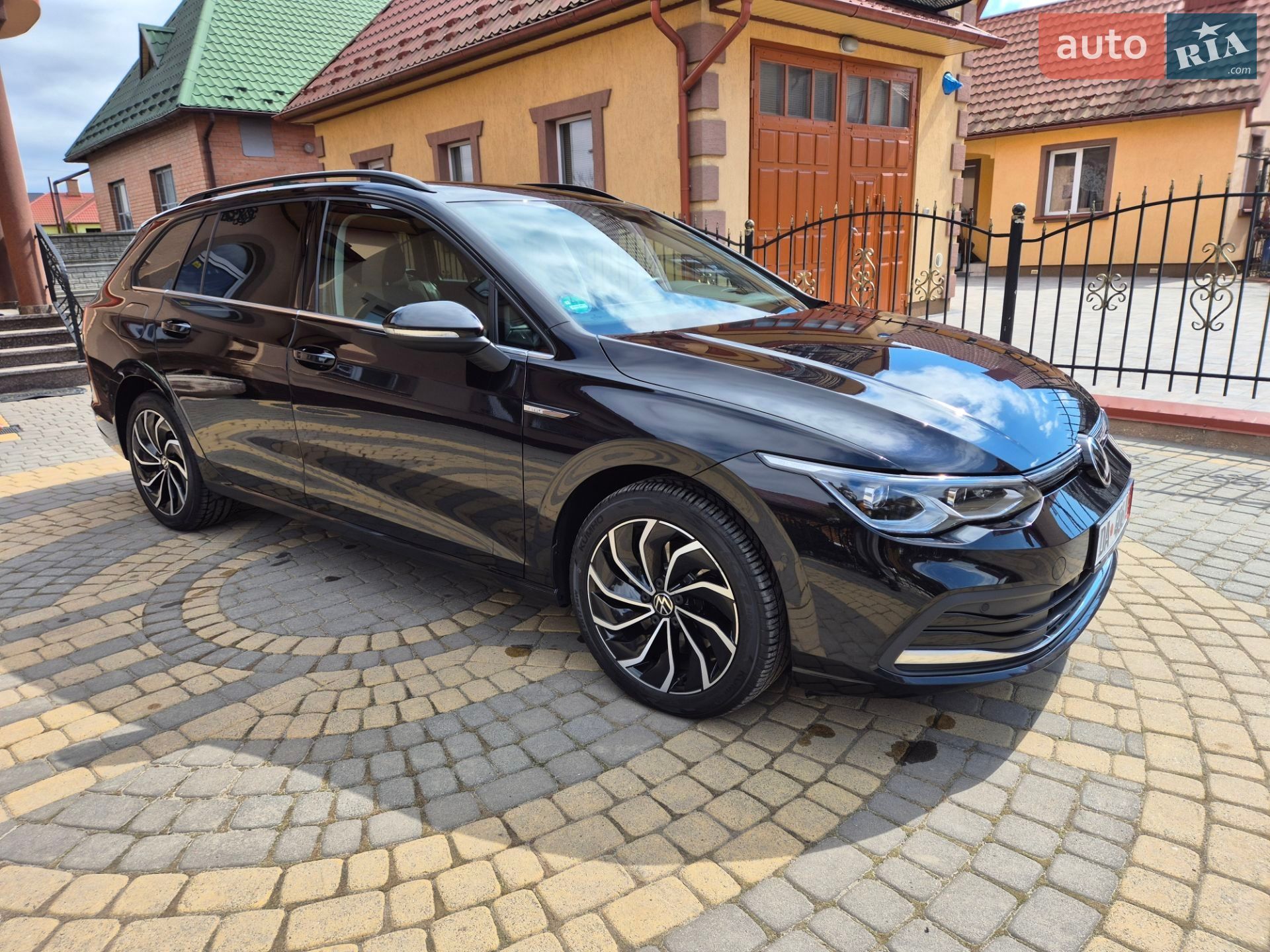 Volkswagen Golf 2020 VIN WVWZZZCDZMW503758 фото оголошення 8 з 75