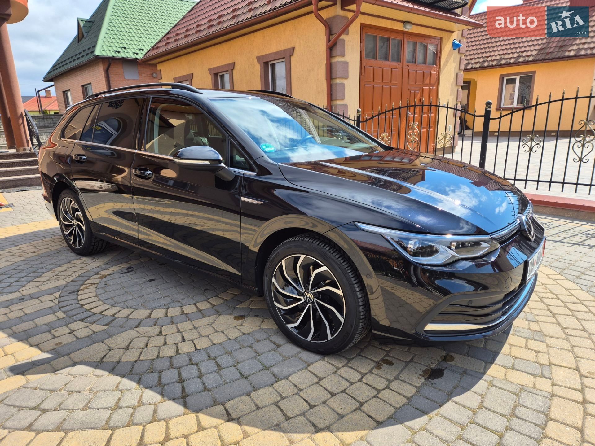 Volkswagen Golf 2020 VIN WVWZZZCDZMW503758 фото оголошення 10 з 75