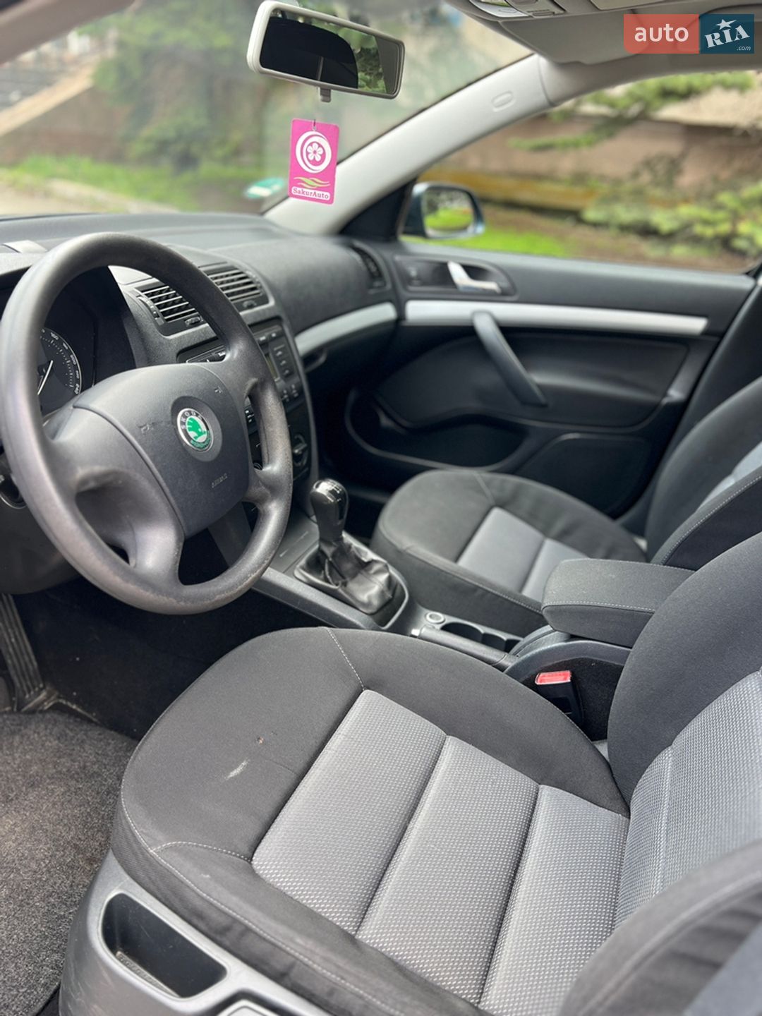 Skoda Octavia 2006 VIN TMBHB61Z262251614 фото оголошення 8 з 16