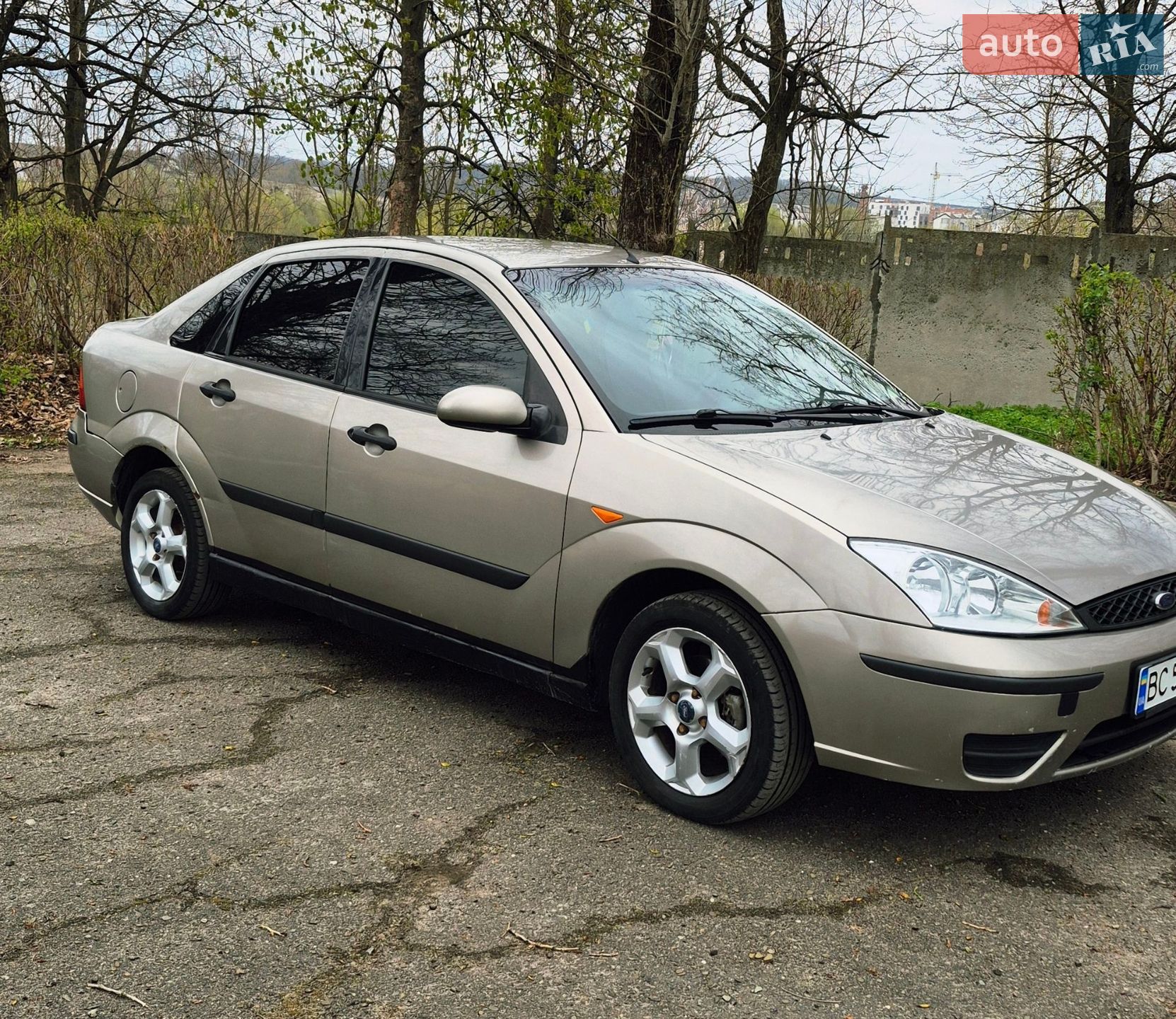 Ford Focus 2003 VIN WF0FXXWPDF3E49140 фото оголошення 2 з 16