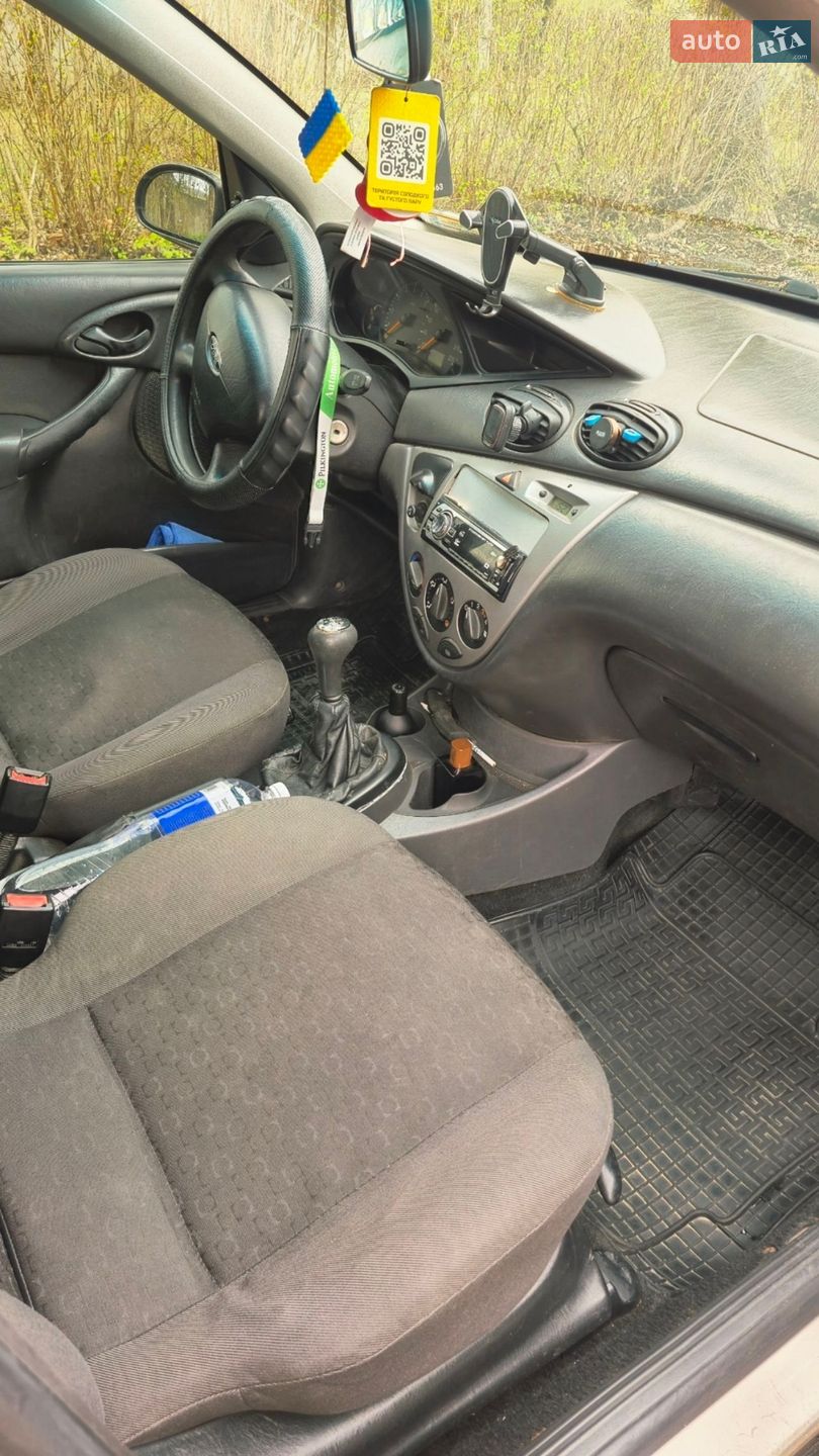 Ford Focus 2003 VIN WF0FXXWPDF3E49140 фото оголошення 12 з 16