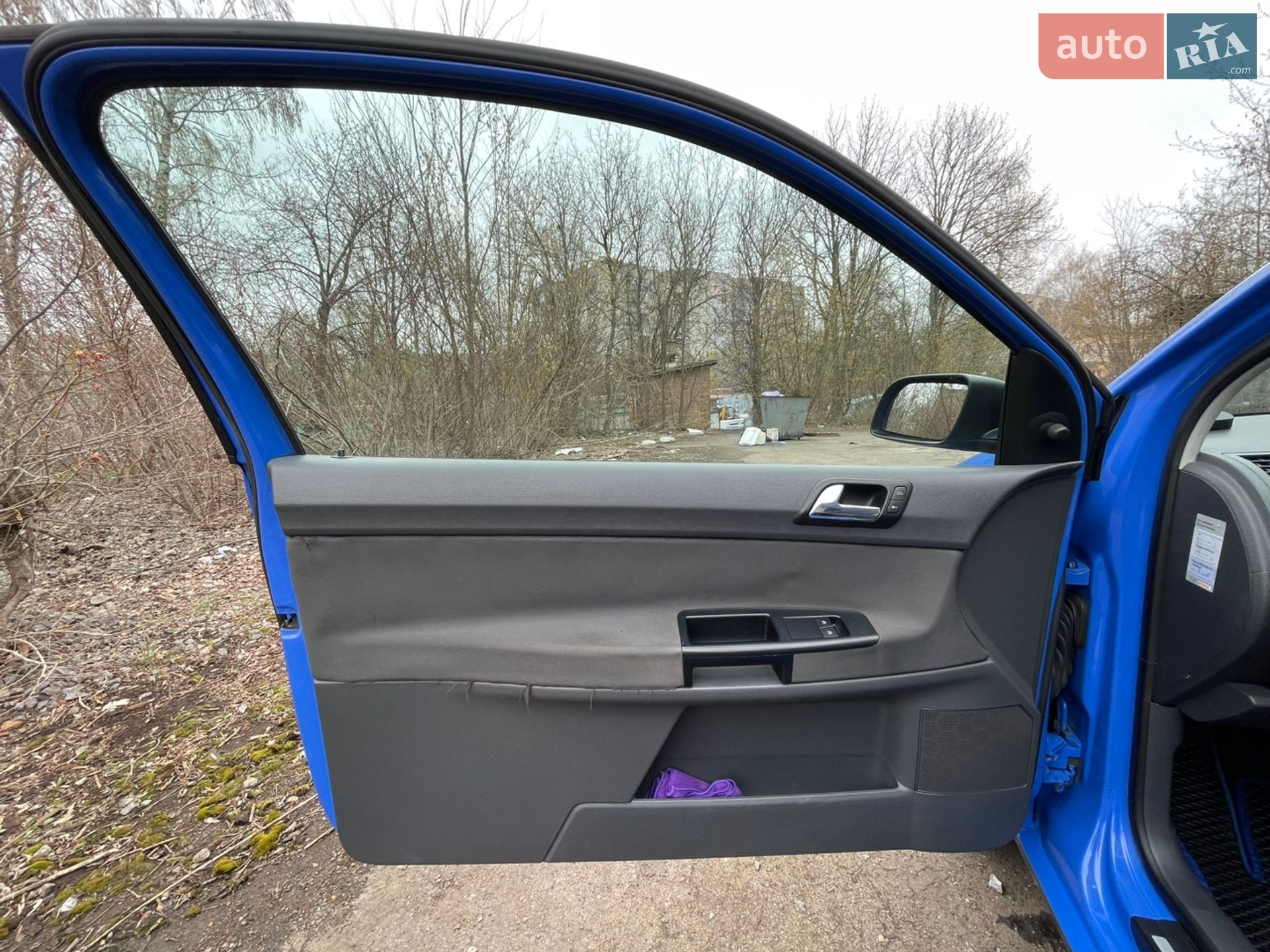 Volkswagen Polo 2004 VIN WVWZZZ9NZ4D060120 фото оголошення 9 з 31