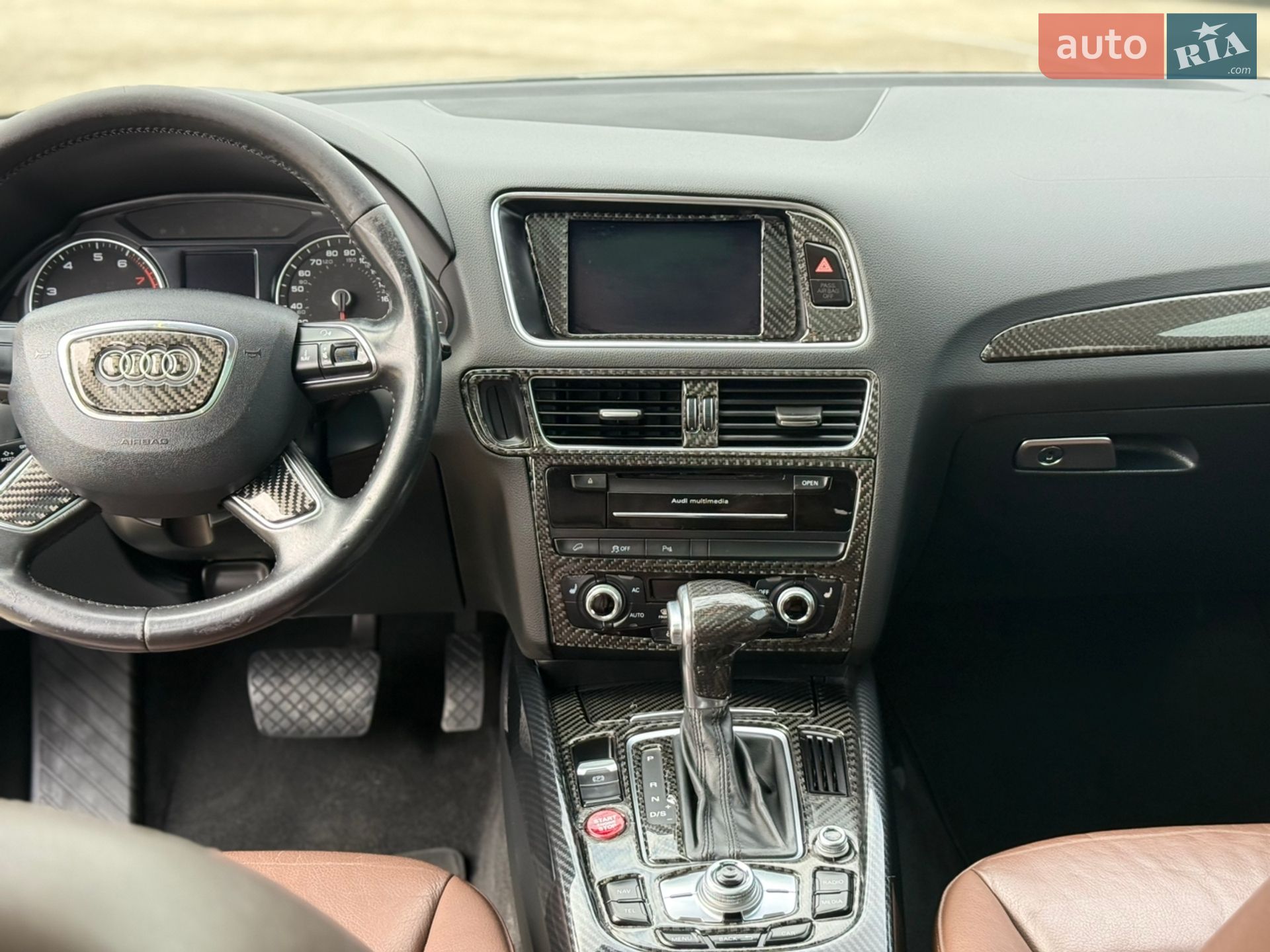 Audi Q5 2013 VIN WA1LFAFP0EA014739 фото оголошення 12 з 19