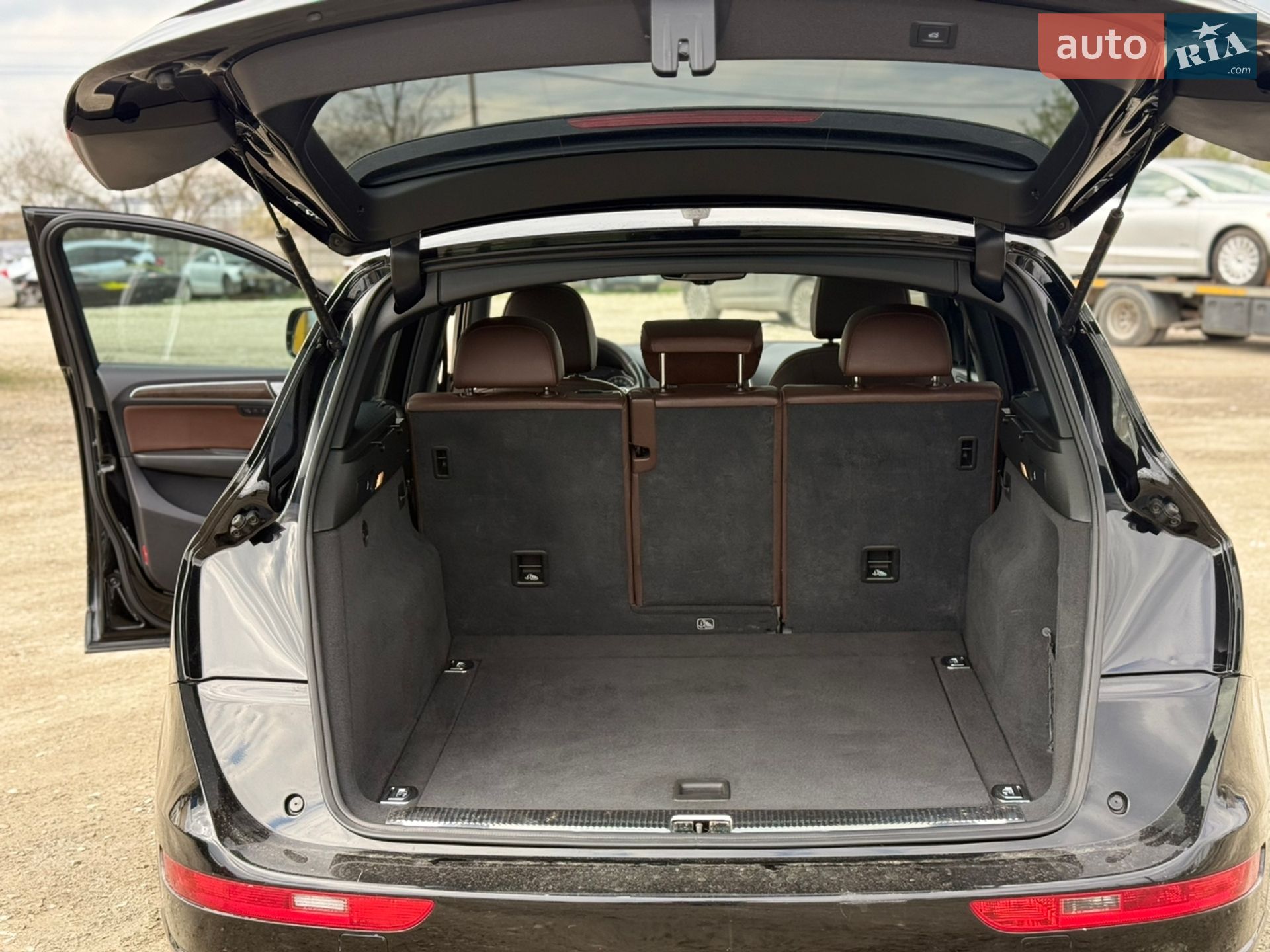 Audi Q5 2013 VIN WA1LFAFP0EA014739 фото оголошення 14 з 19