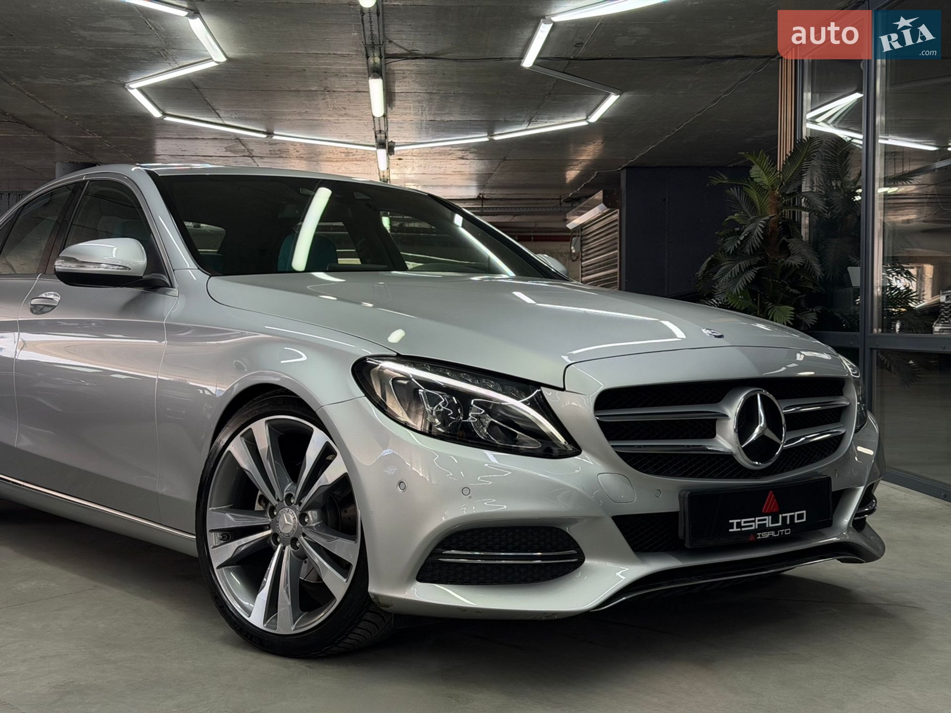 Mercedes-Benz C-Class 2015 VIN WDDWF0EB8FF180228 фото оголошення 4 з 29