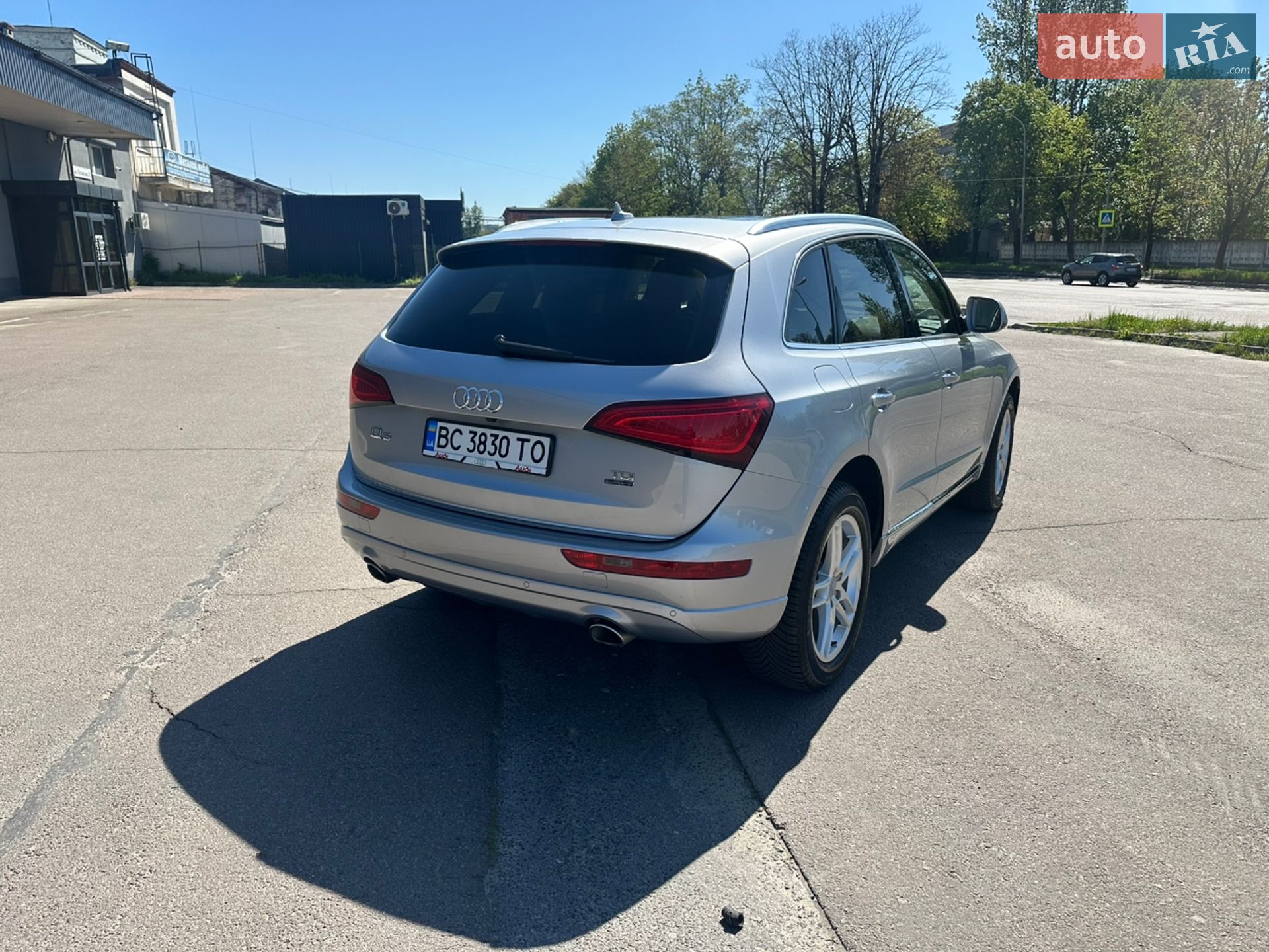 Audi Q5 2015 VIN WA1VMBFP1FA111714 фото оголошення 17 з 48