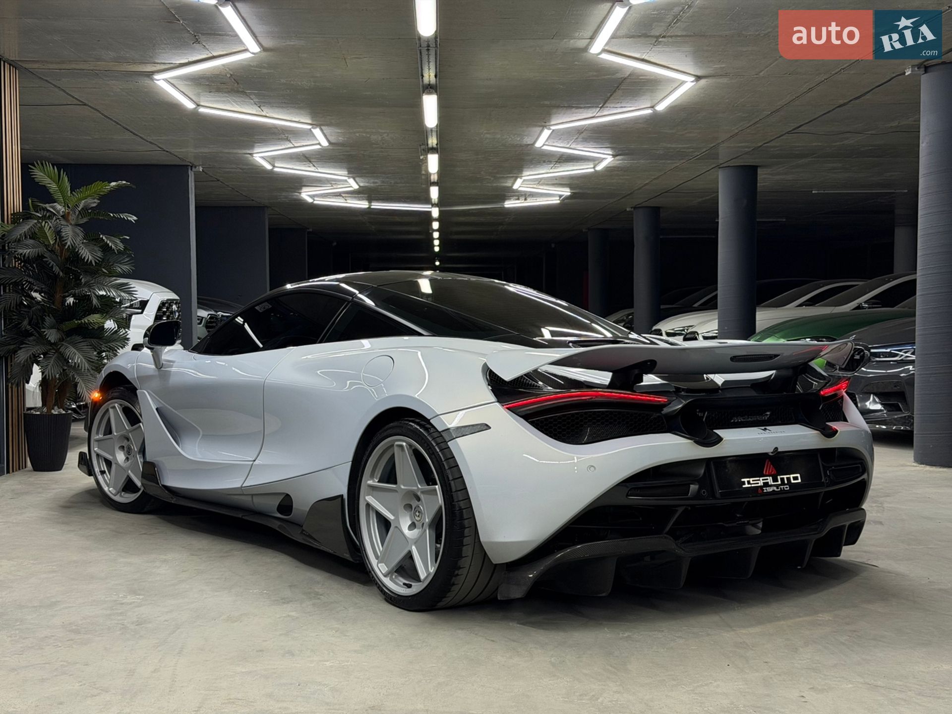 McLaren 720S 2018 VIN SBM14DCAXKW003449 фото оголошення 16 з 28