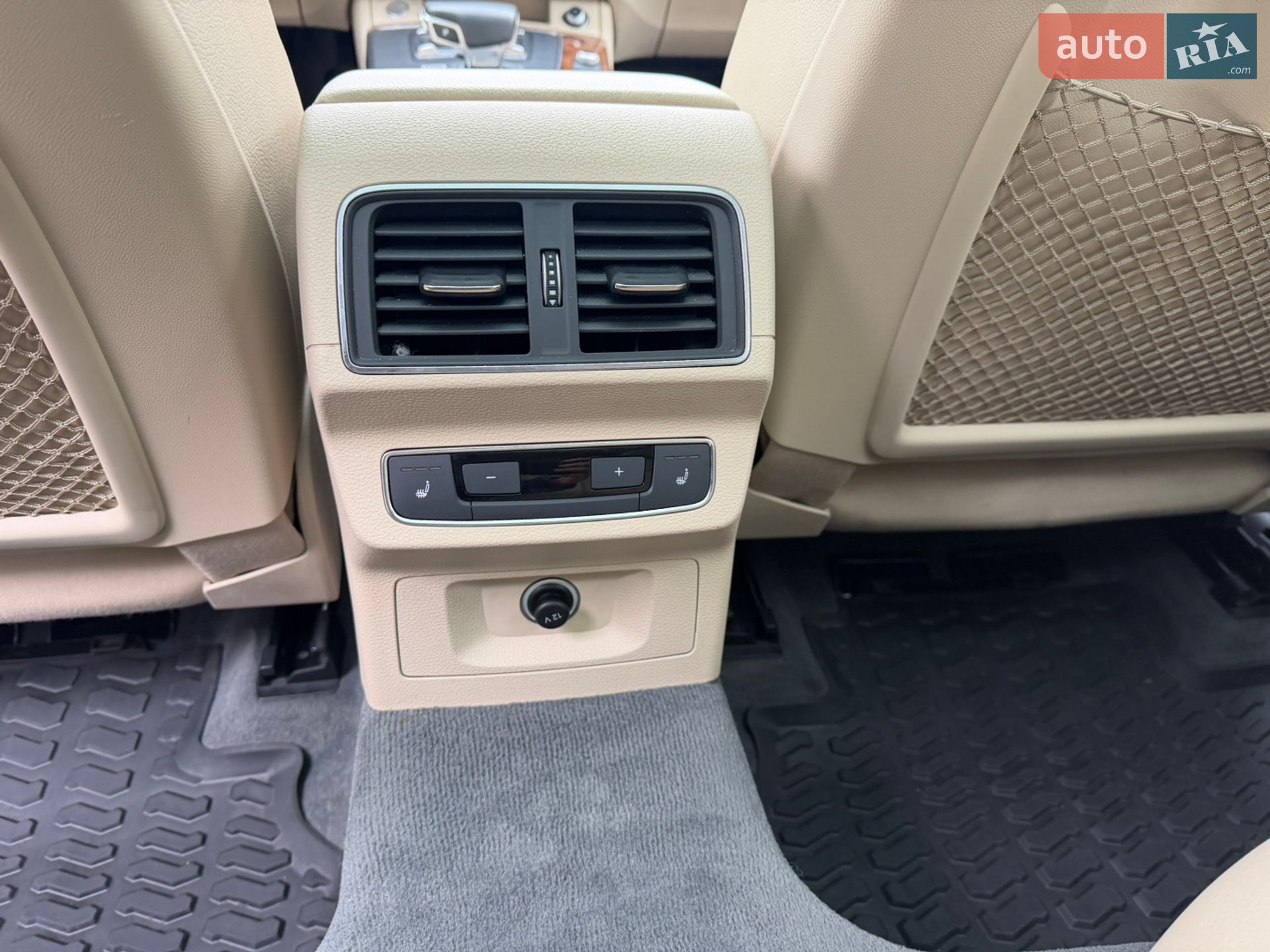 Audi Q5 2017 VIN WA1BNAFY5J2011170 фото оголошення 29 з 43