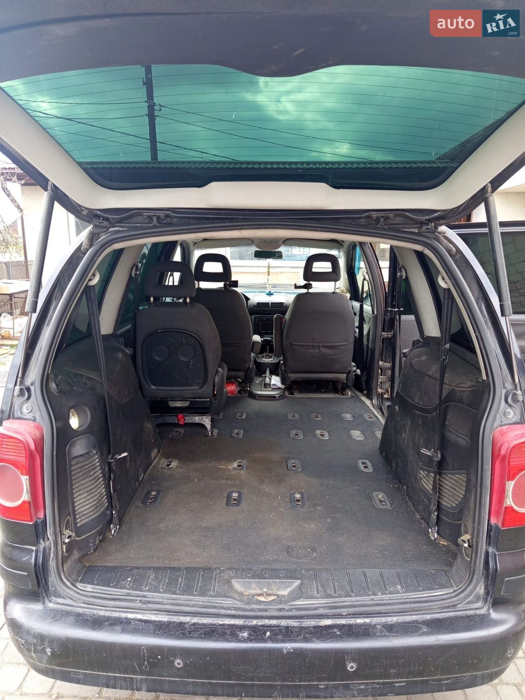 Volkswagen Sharan 2005 VIN WVWZZZ7MZ5V010359 фото оголошення 12 з 12