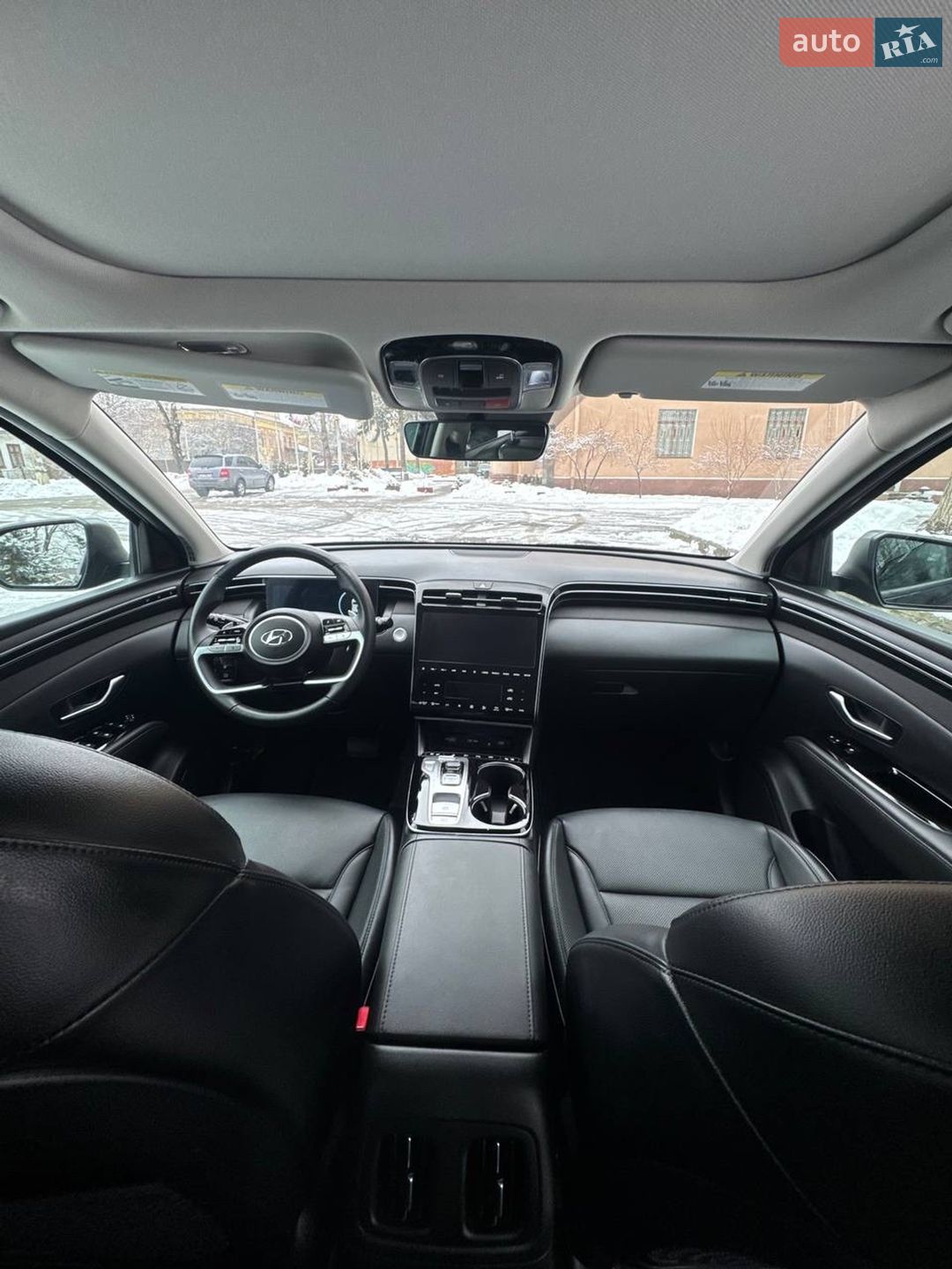 Hyundai Tucson 2024 VIN KM8JECD10RU240158 фото оголошення 10 з 47