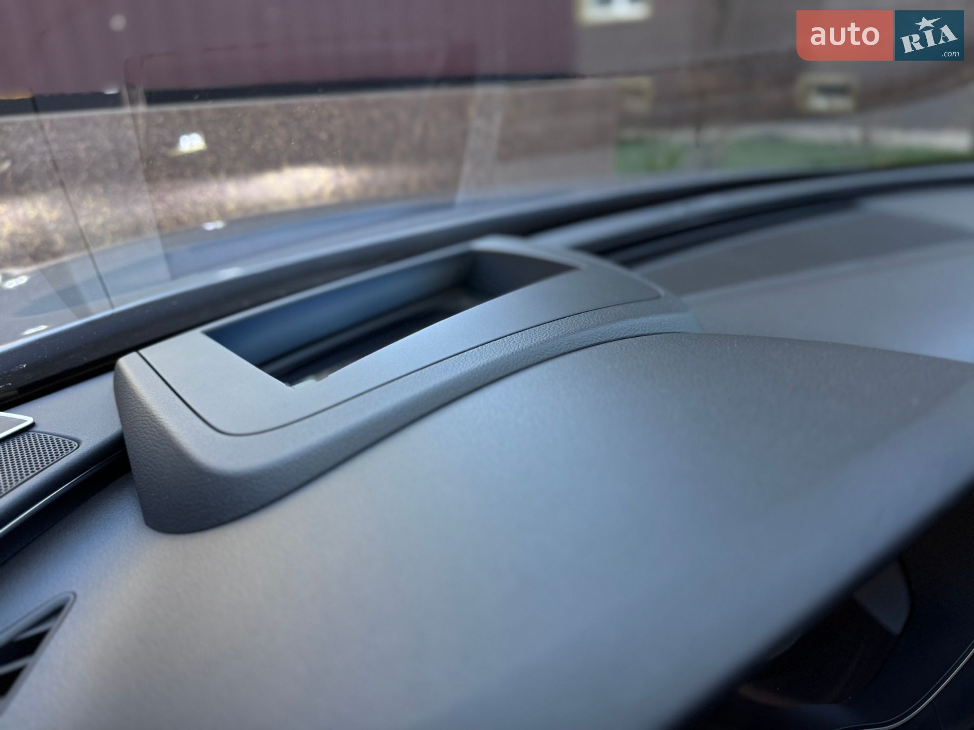 Audi A6 2015 VIN WAUZZZ4G5GN033868 фото оголошення 54 з 63