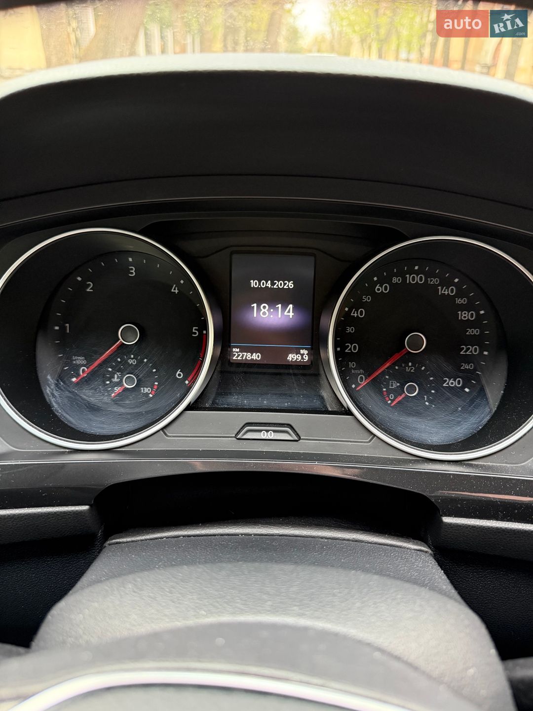 Volkswagen Tiguan 2018 VIN WVGZZZ5NZKW340133 фото оголошення 3 з 6