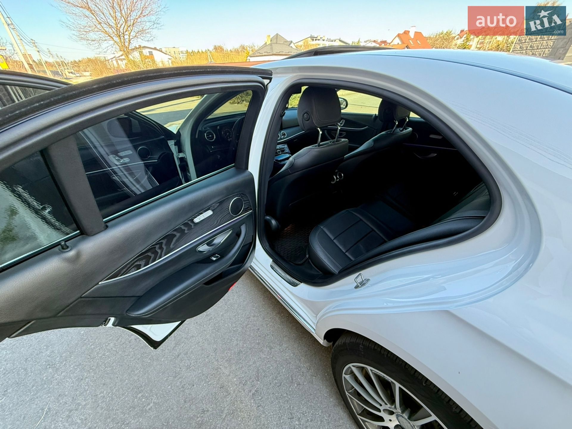 Mercedes-Benz E-Class 2016 VIN WDDZF0FBXHA187662 фото оголошення 36 з 49