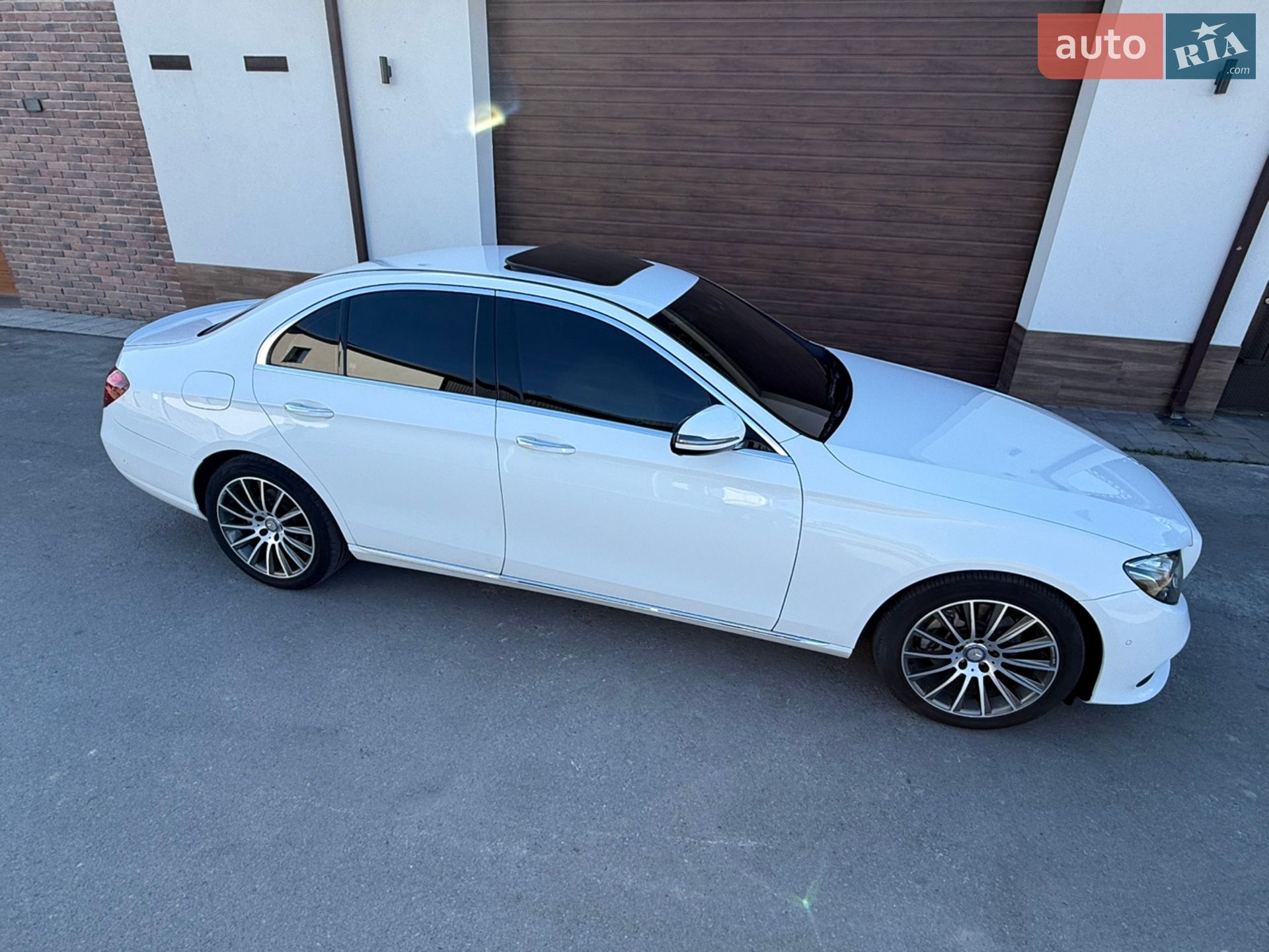 Mercedes-Benz E-Class 2016 VIN WDDZF0FBXHA187662 фото оголошення 11 з 56
