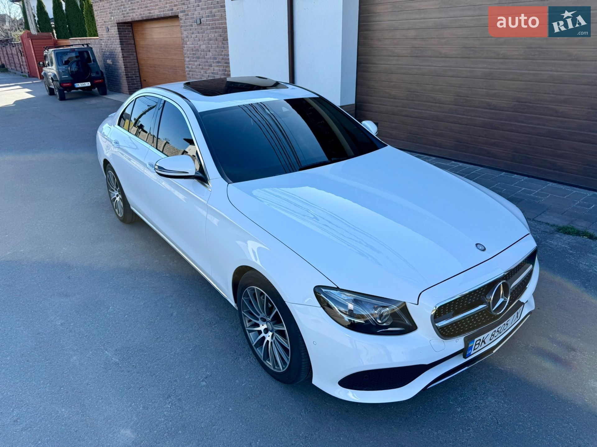 Mercedes-Benz E-Class 2016 VIN WDDZF0FBXHA187662 фото оголошення 4 з 49