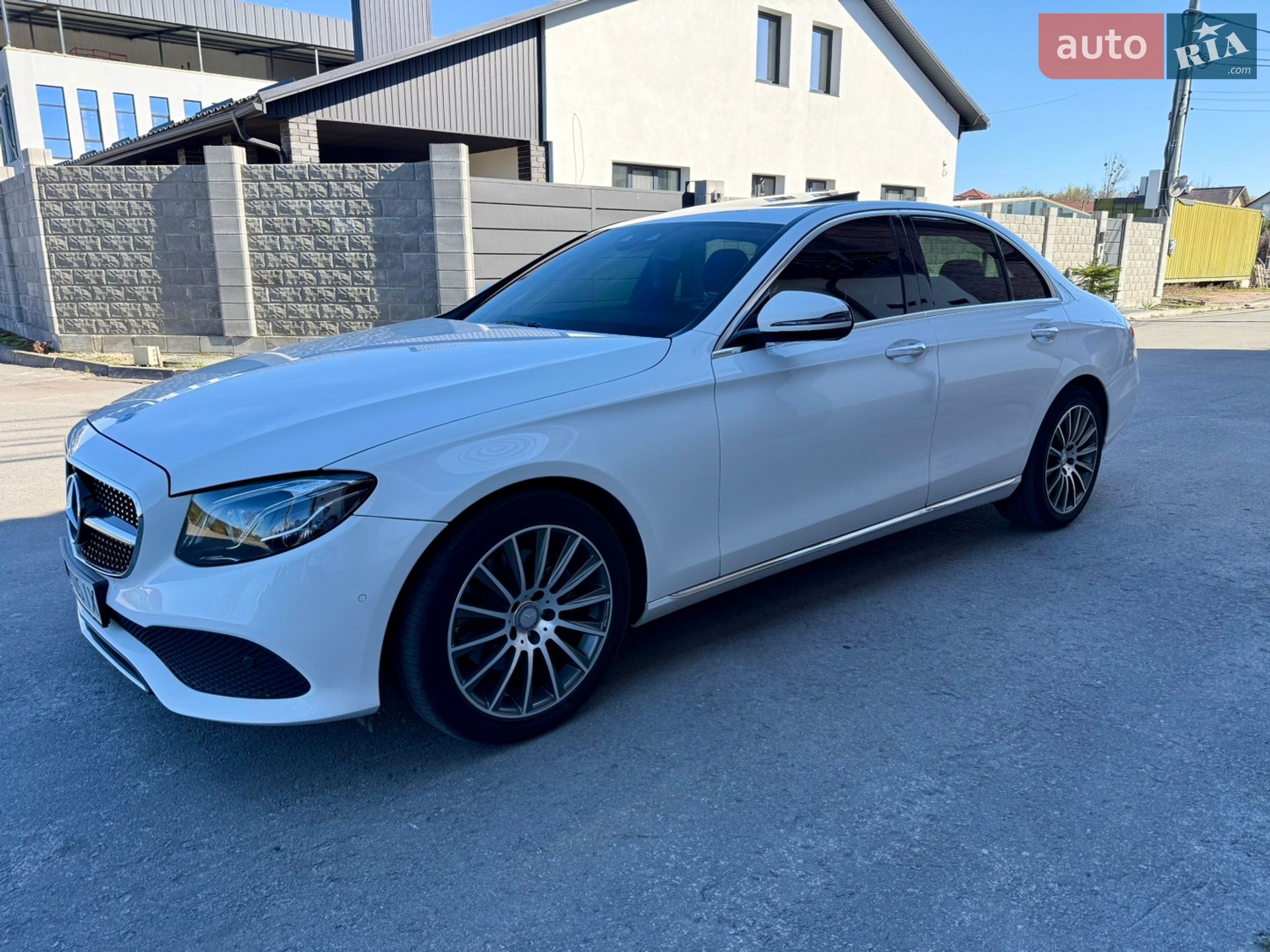Mercedes-Benz E-Class 2016 VIN WDDZF0FBXHA187662 фото оголошення 13 з 56