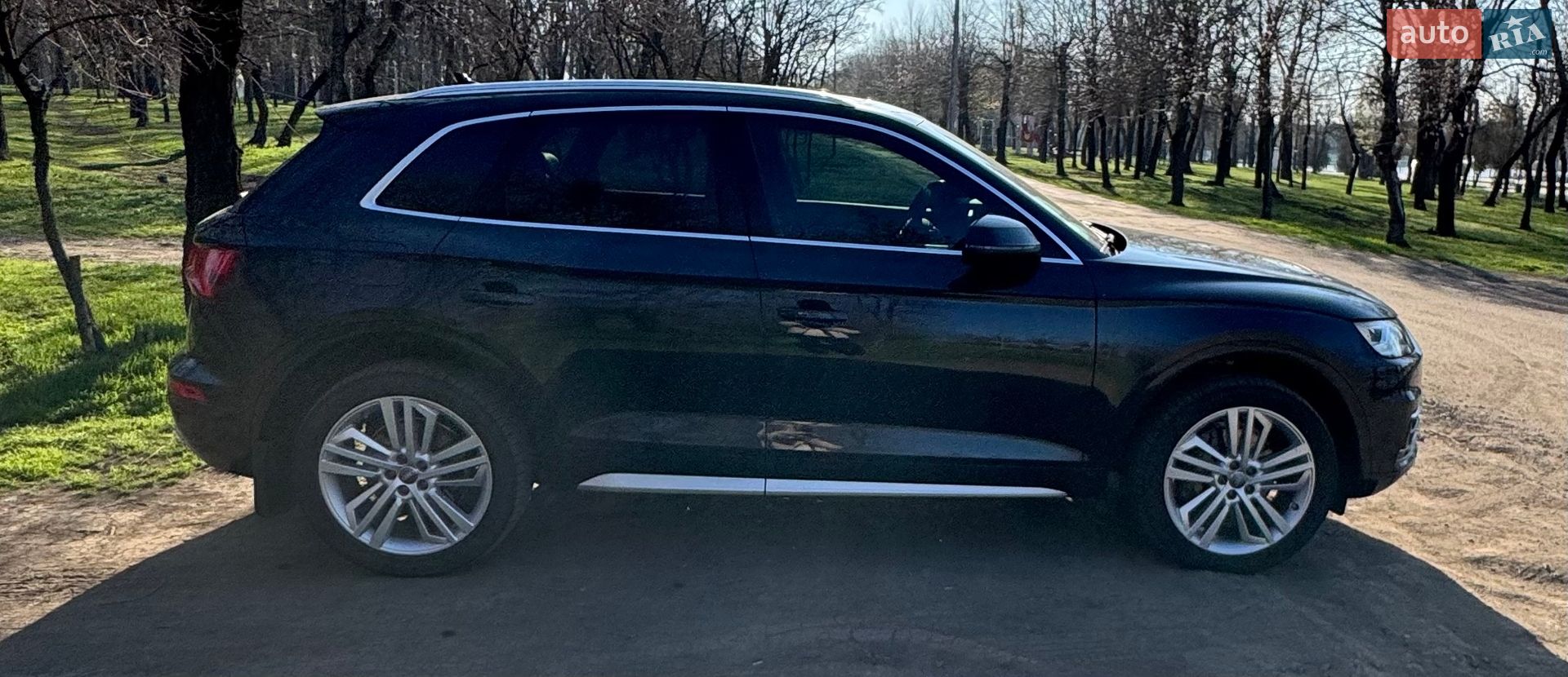 Audi Q5 2017 VIN WA1BNAFY2J2106981 фото оголошення 3 з 23