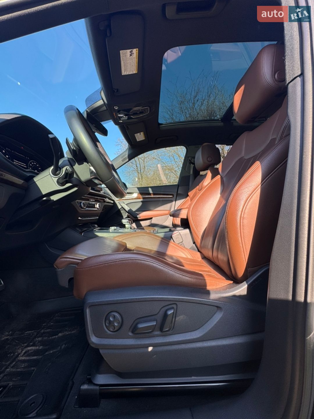 Audi Q5 2017 VIN WA1BNAFY2J2106981 фото оголошення 19 з 23