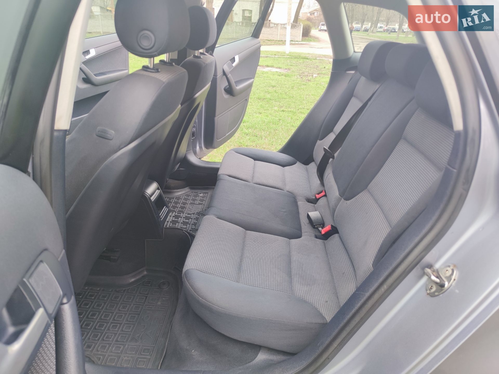 Audi A3 Sportback 2004 VIN WAUZZZ8PX5A023397 фото оголошення 3 з 11