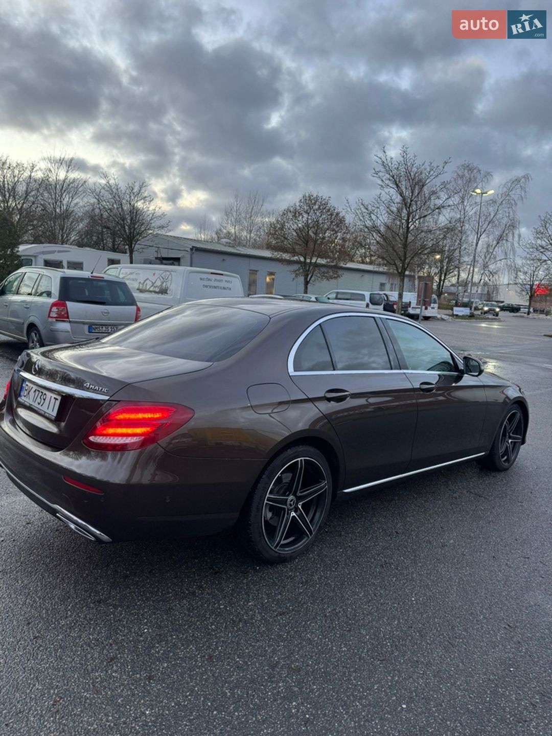 Mercedes-Benz E-Class 2017 VIN WDD2130051A276990 фото оголошення 4 з 49