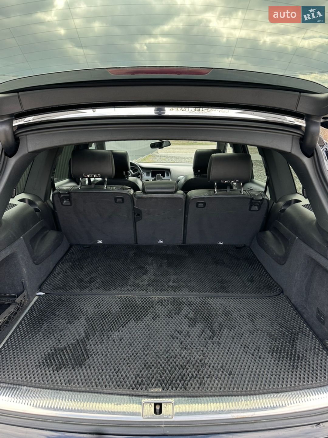 Audi Q7 2012 VIN WAUZZZ4LXDD001187 фото оголошення 16 з 31