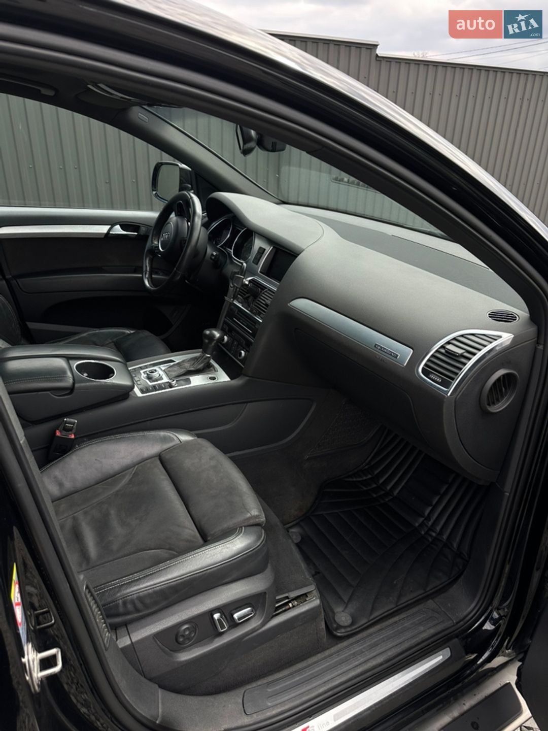 Audi Q7 2012 VIN WAUZZZ4LXDD001187 фото оголошення 24 з 31