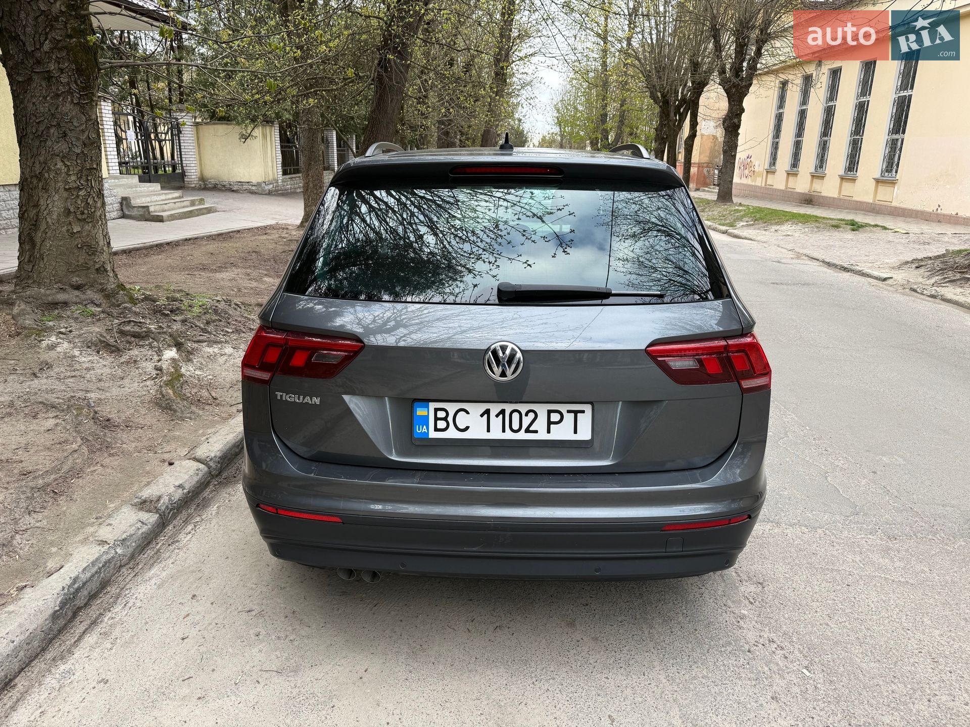 Volkswagen Tiguan 2018 VIN WVGZZZ5NZKW340133 фото оголошення 5 з 6