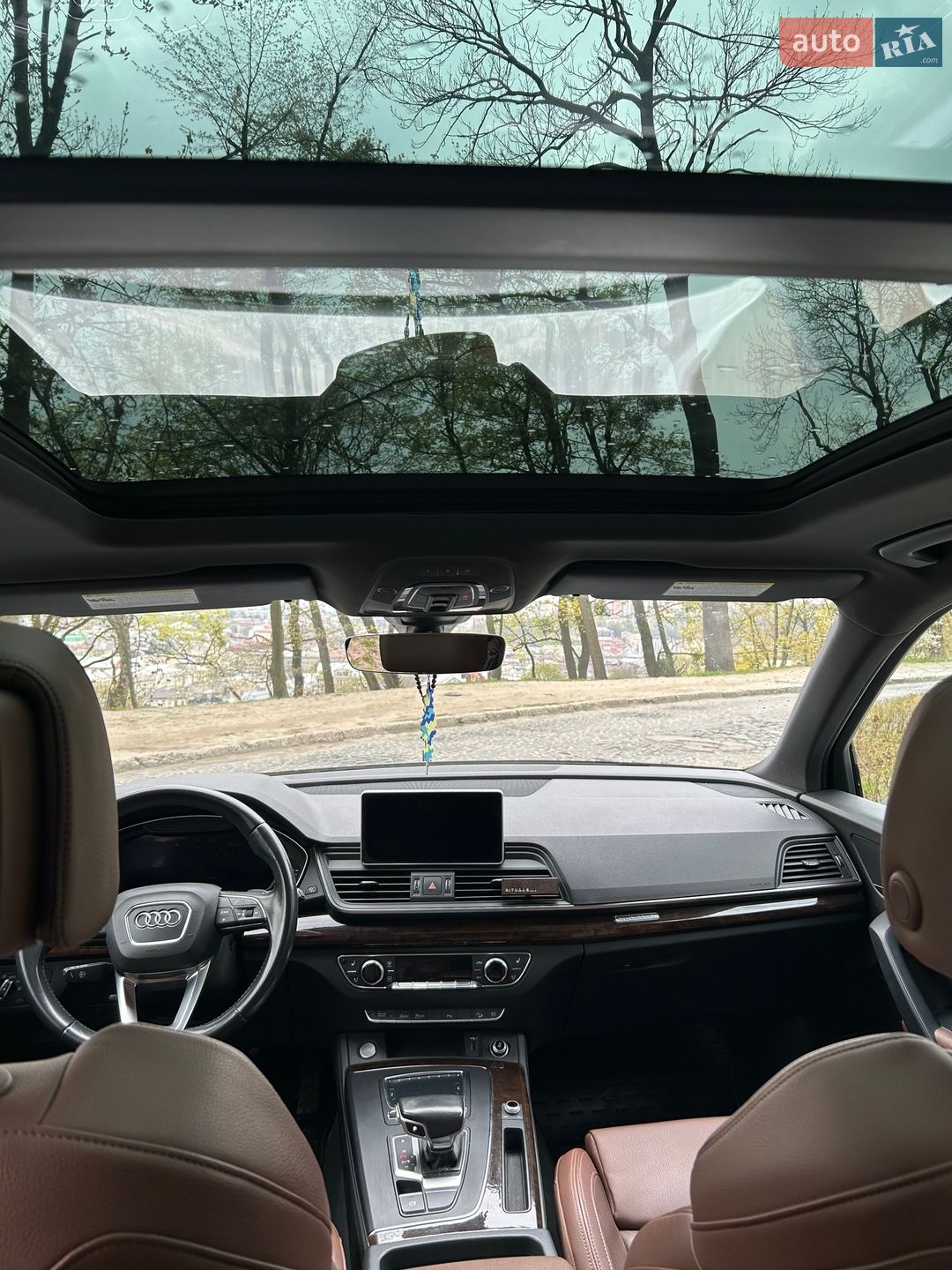 Audi Q5 2019 VIN WA1BNAFY1L2020385 фото оголошення 20 з 22